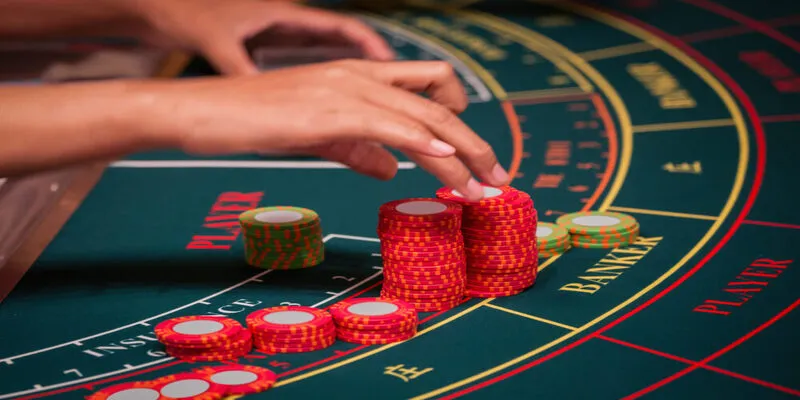 Tìm Hiểu Luật Chơi Baccarat Cơ Bản Dành Cho Những Tân Binh 3 Hướng dẫn cách bước tham gia game bài Baccarat tại nhà cái May88